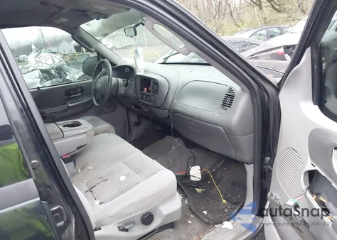 2003 Ford F-150 Lariat/Xlt z USA, uszkodzony, nr VIN 1FTRW08L83KA66468